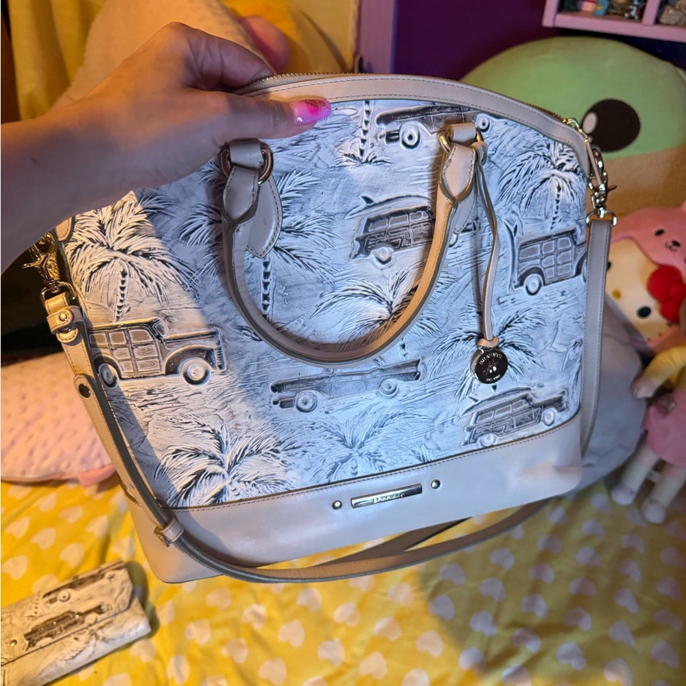 Brahmin Ivory Copa Cabana Large Duxbury
Leather Satchel&wallet set